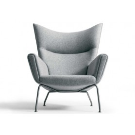 CH445 WING CHAIR